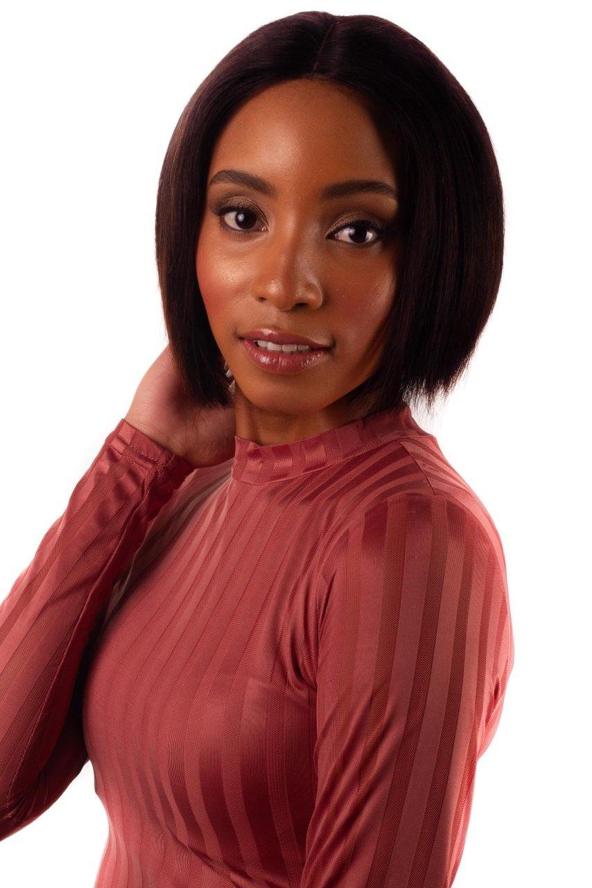 Bliss Amber Bob 8" Lace Front Wig
